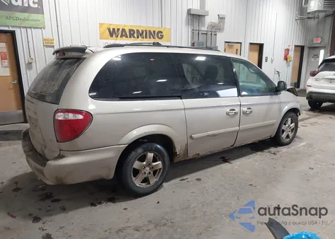 2006 Dodge Grand Caravan Sxt z USA, uszkodzony, nr VIN 2D4GP44L06R747525